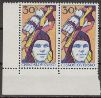 2277 pár - vodorovně ** - 1977